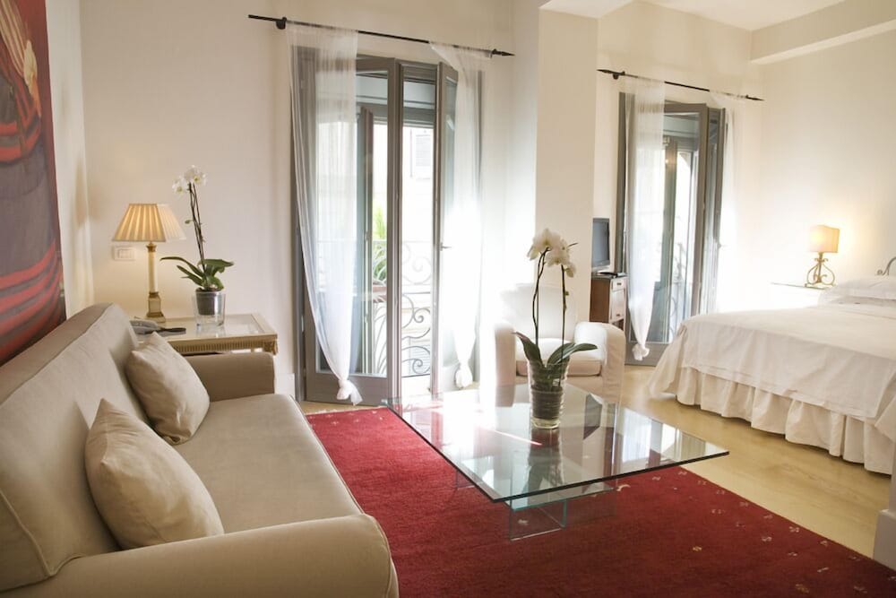Hotel Antica Locanda Dei Mercanti 33/48