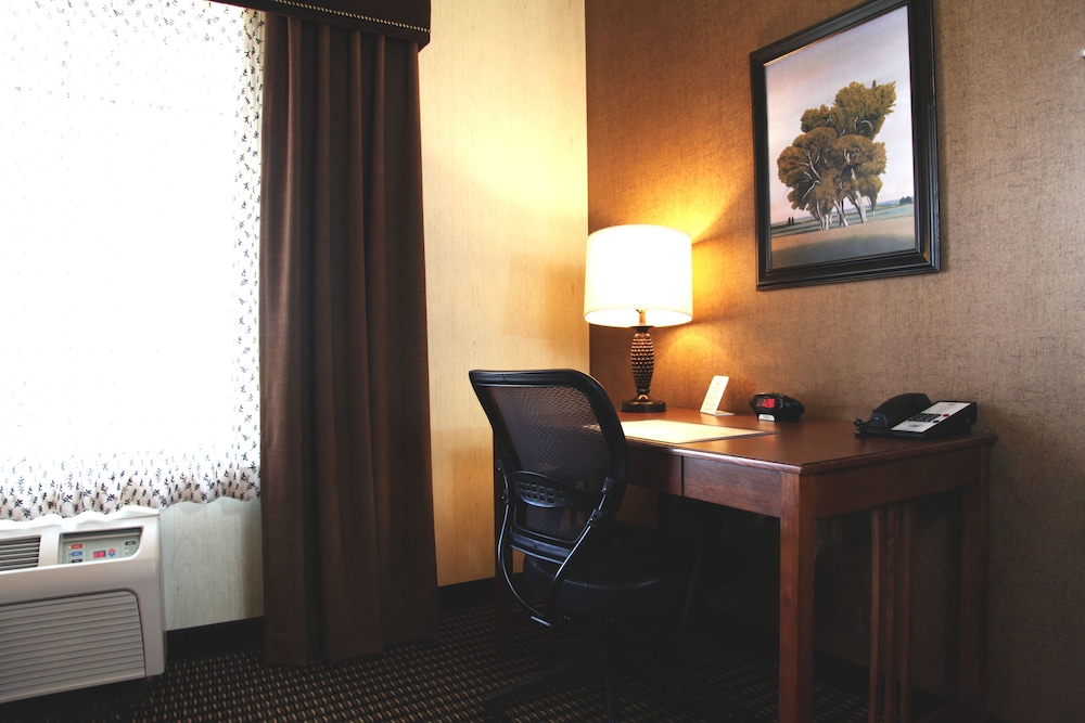 Best Western Plus Bryce Canyon Grand Hotel 33/37