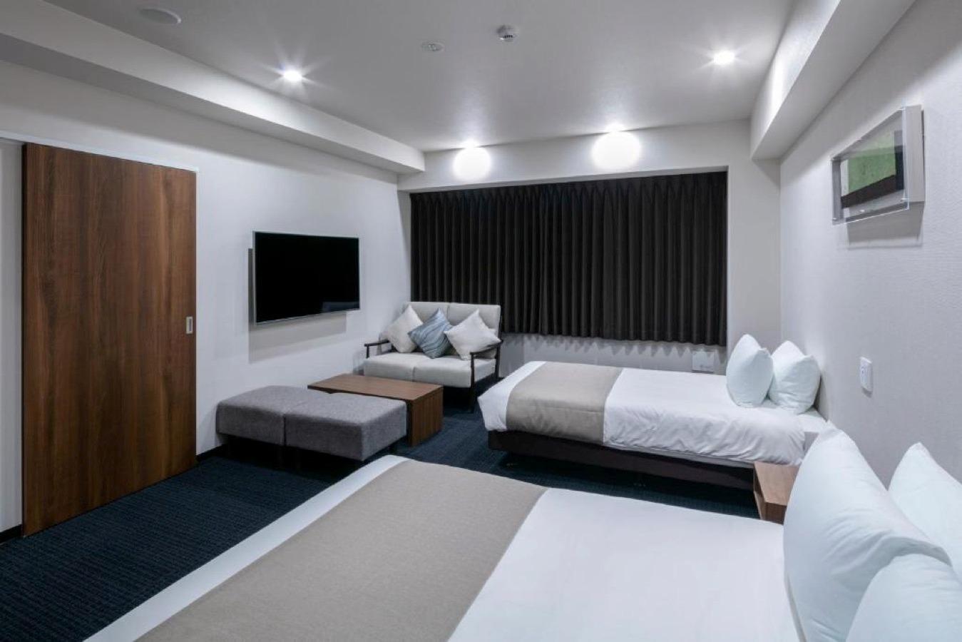 Middle, Spa, Deluxe, Suite, High Floor