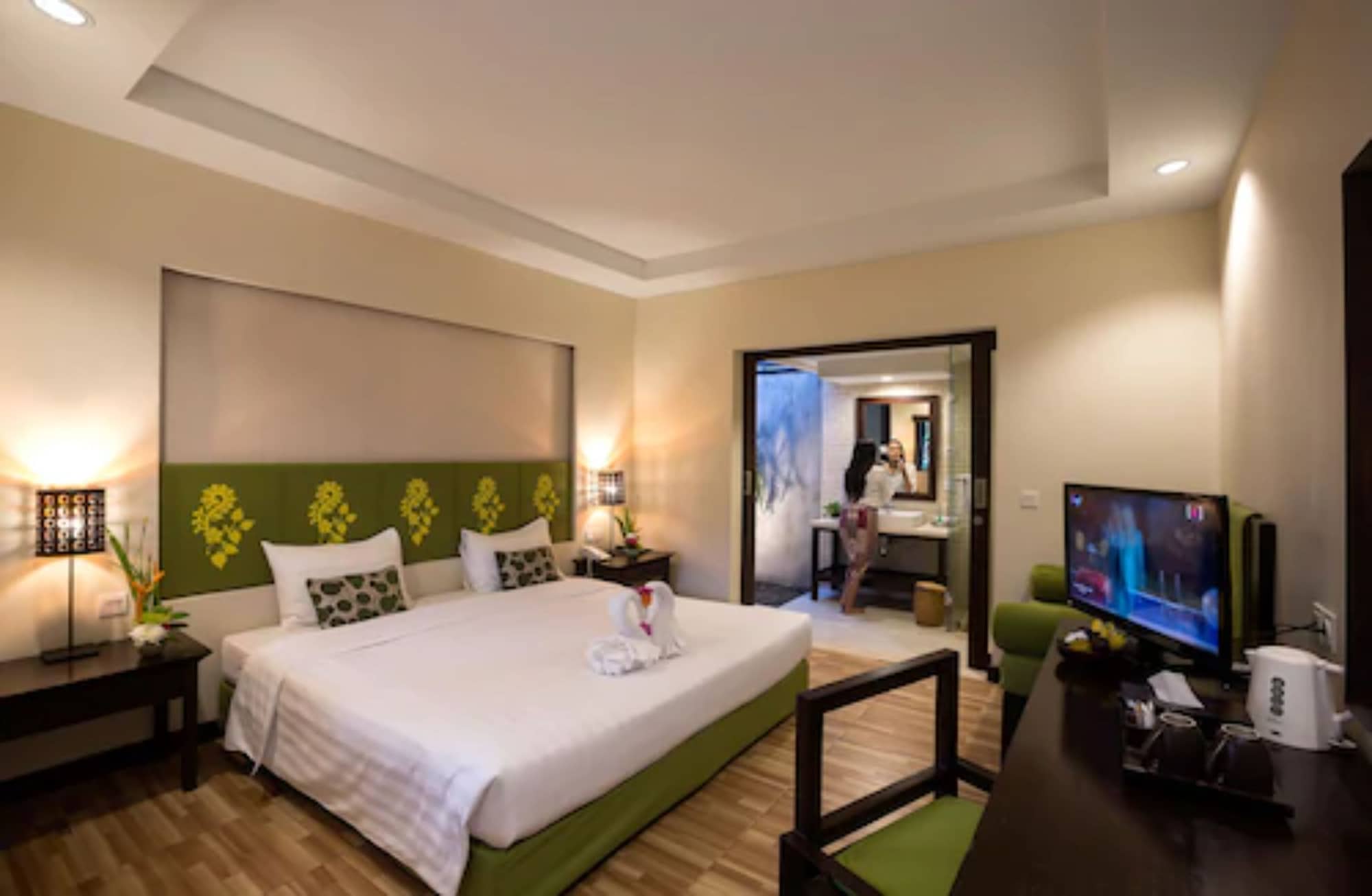 Cottage, Double Bed, Pool View