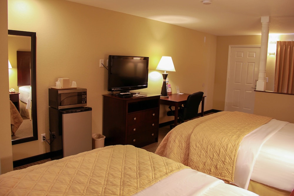 Relax Inn &amp; Suites 31/82