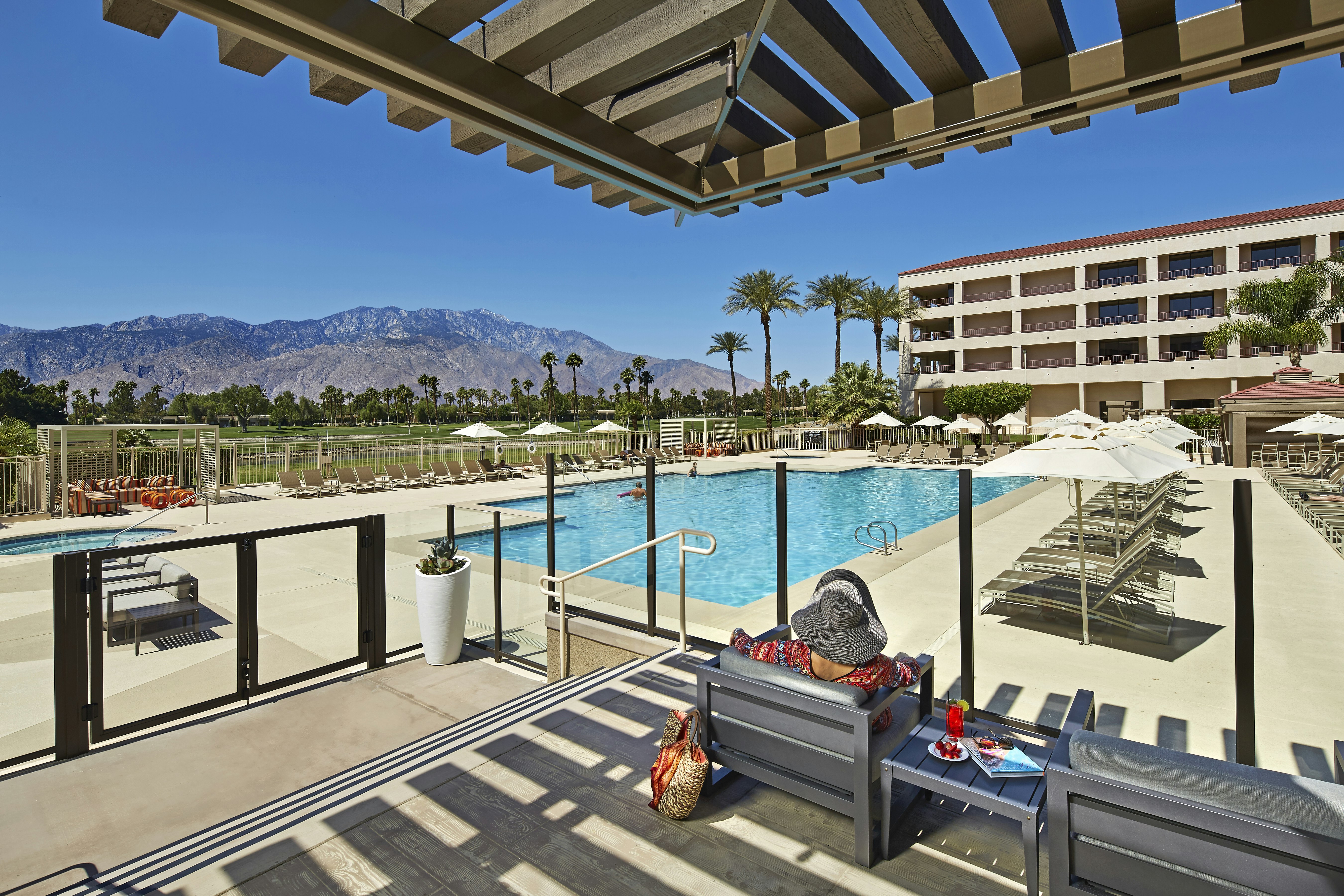 Doubletree By Hilton Golf Resort Palm Springs 25/81