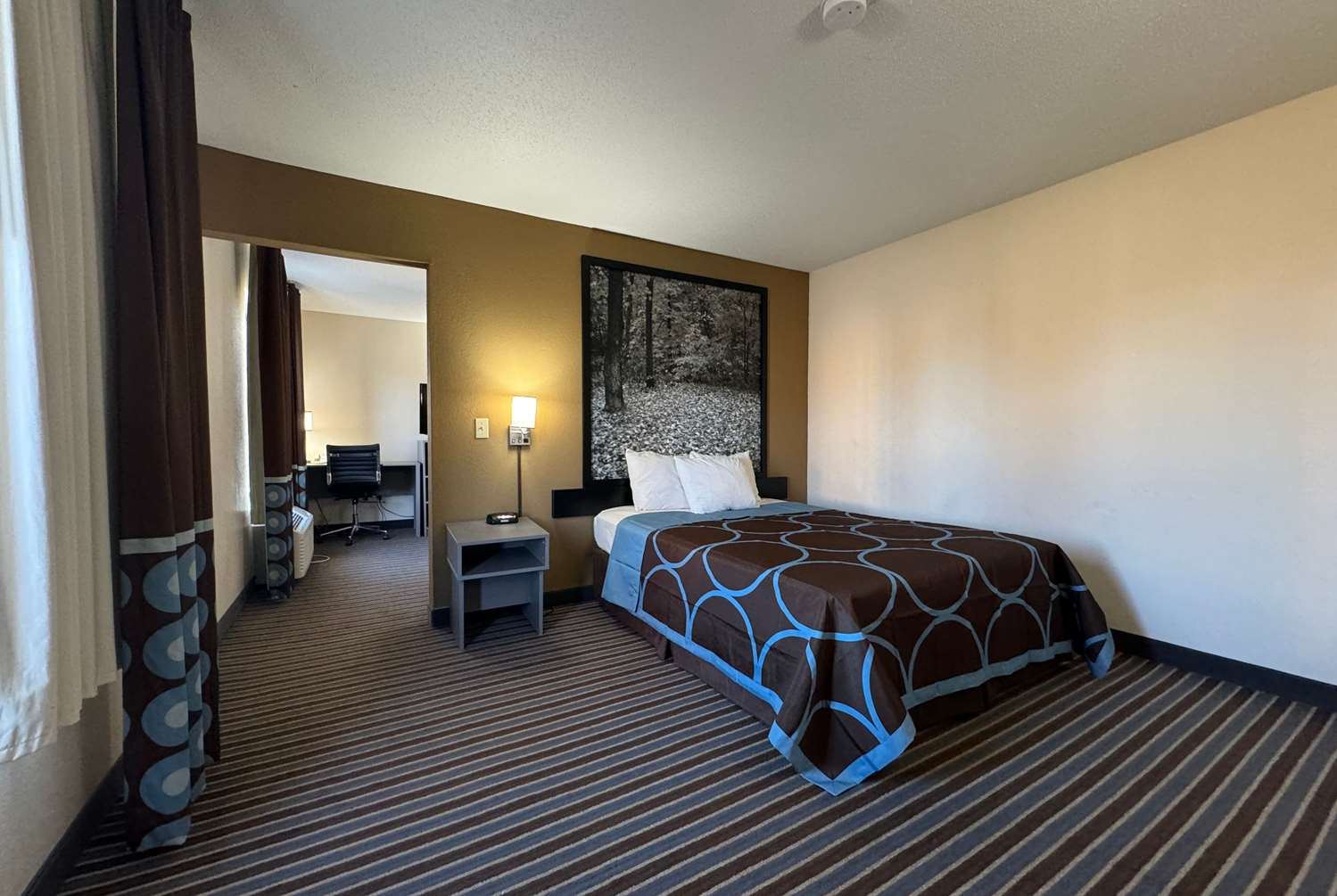 Super 8 by Wyndham Columbia Clark Lane 3/16