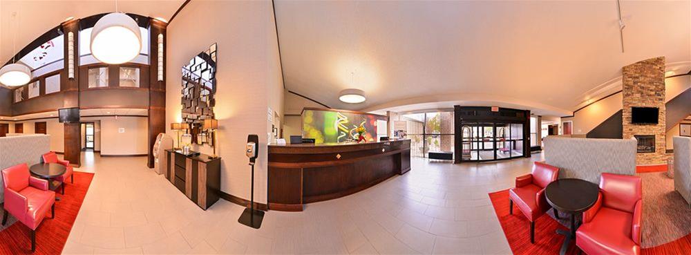 Radisson Hotel Madison 2/43