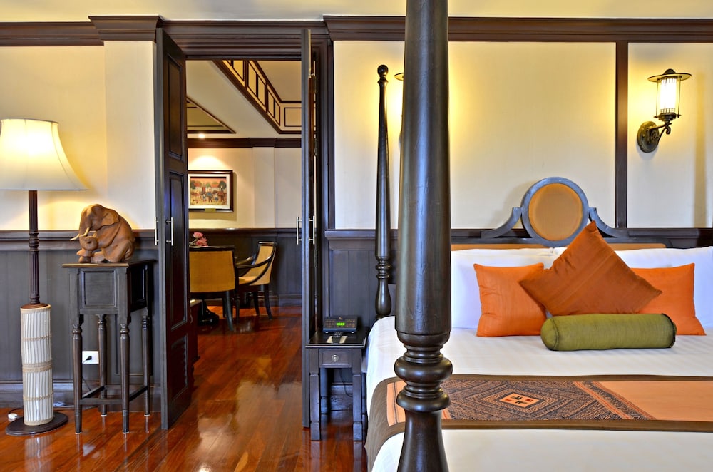 WORA BURA HUA HIN RESORT AND SPA photo2
