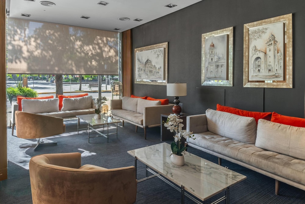 Ramada Plaza by Wyndham Tucuman 80/98