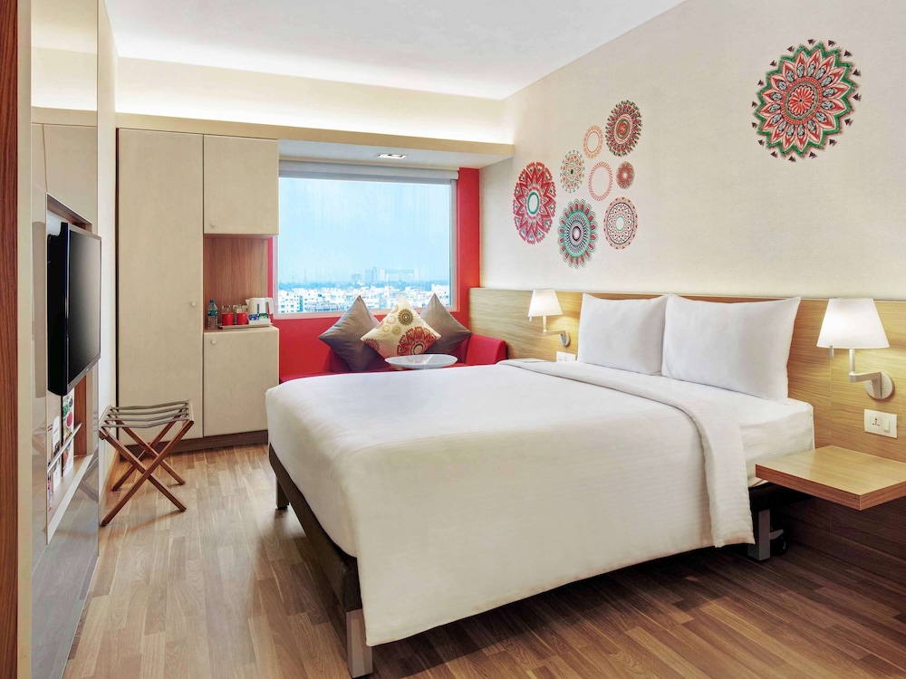 Ibis Kolkata Rajarhat 12/76
