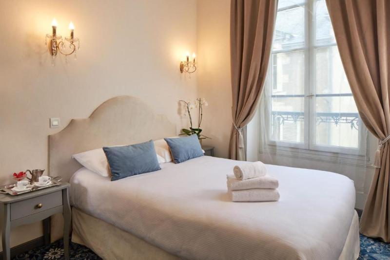 Standard, 2 Double Beds
