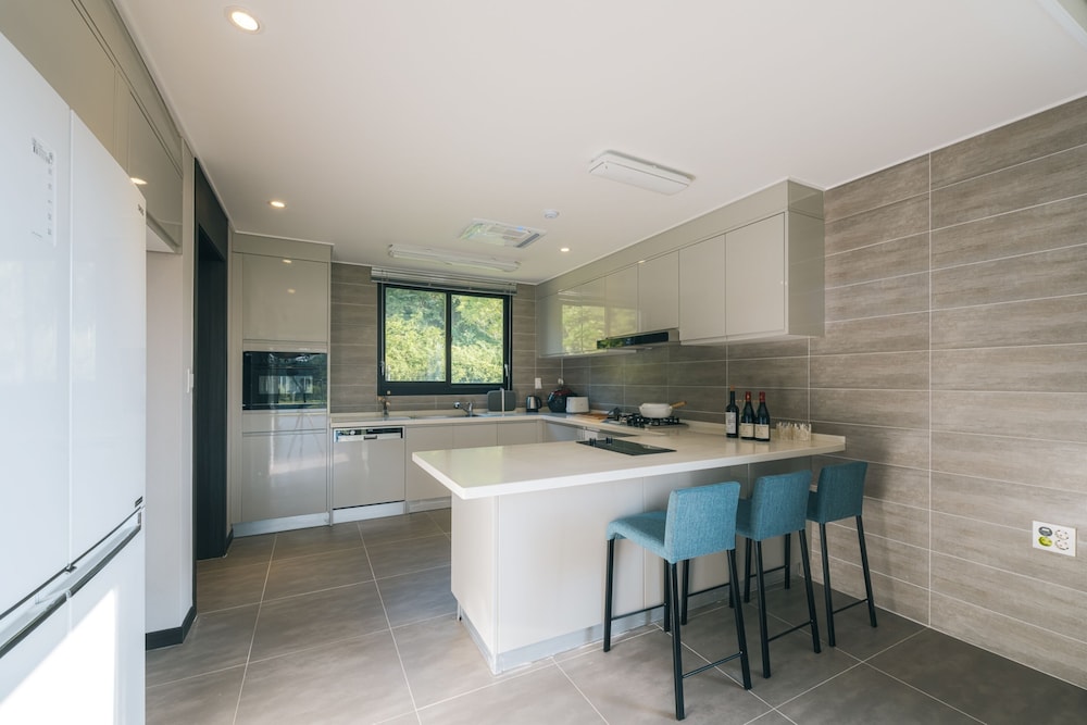 Kylin Villa Resort 44/59