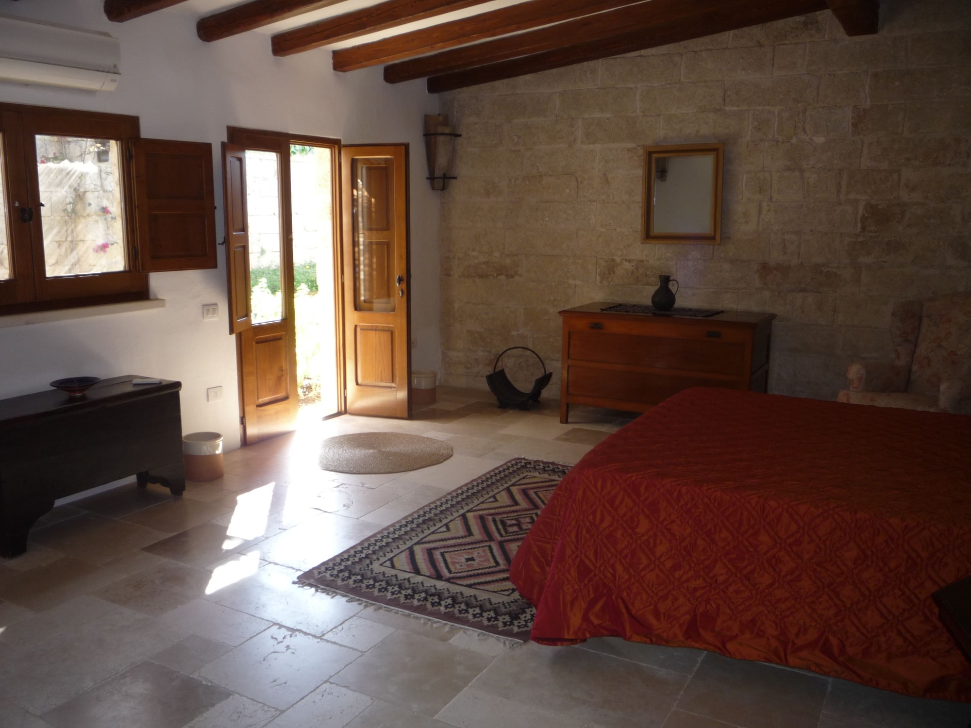 1 Bedroom, Deluxe, Suite, King Bed, Patio, Garden Area
