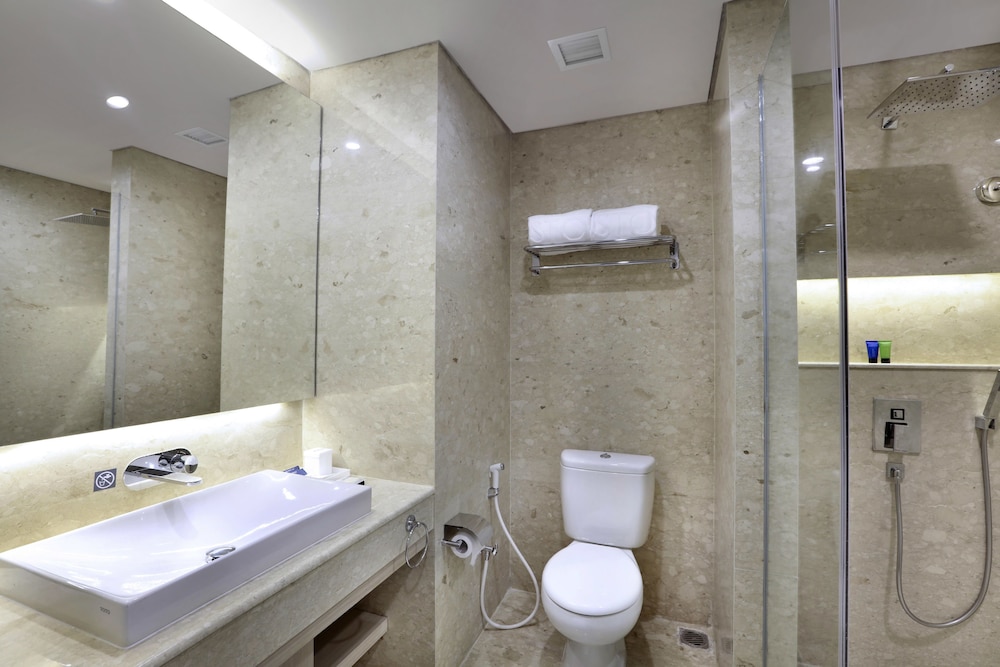 Aston Kartika Grogol Hotel and Conference Center 41/42