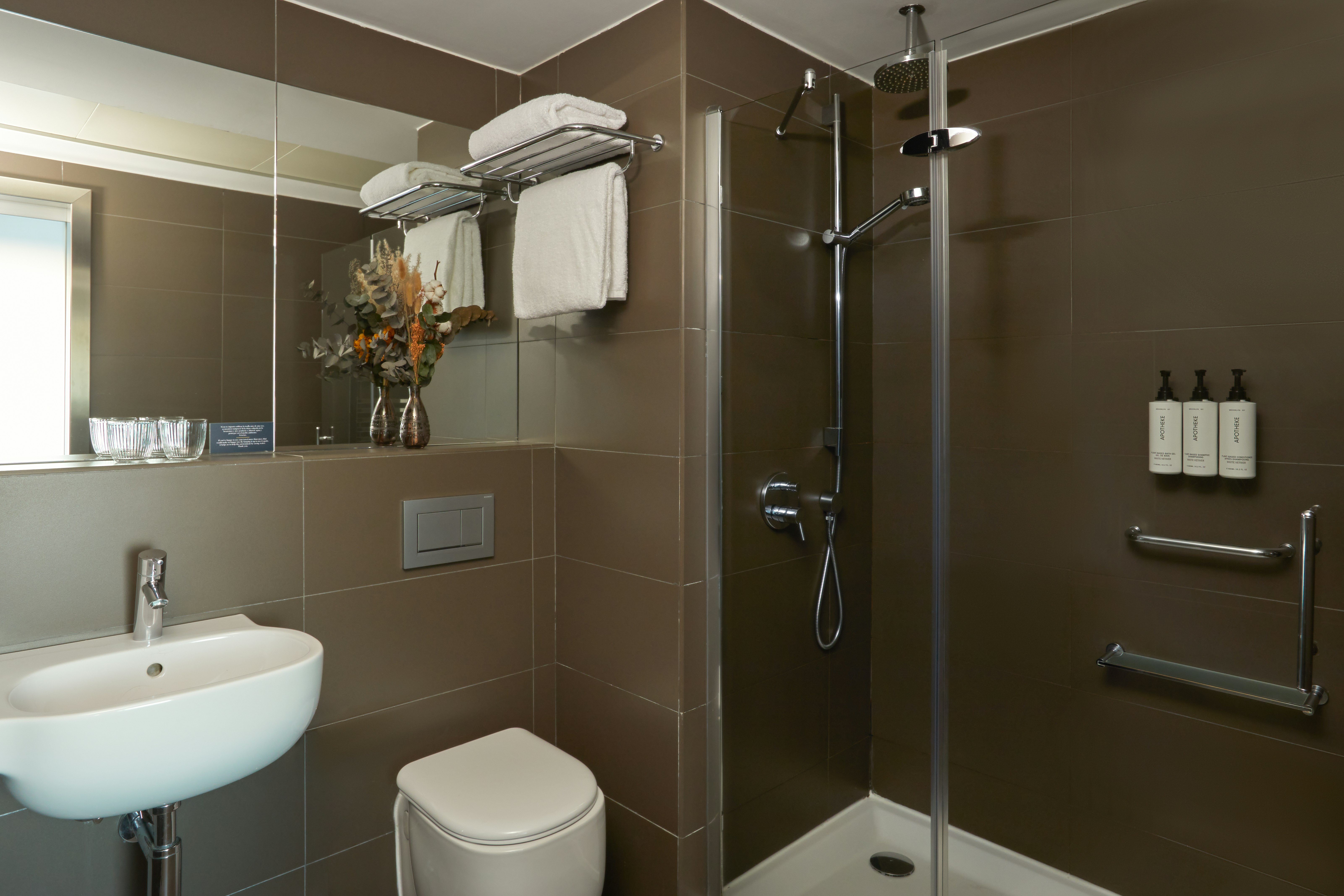 1 Bedroom, Suite, Sofa