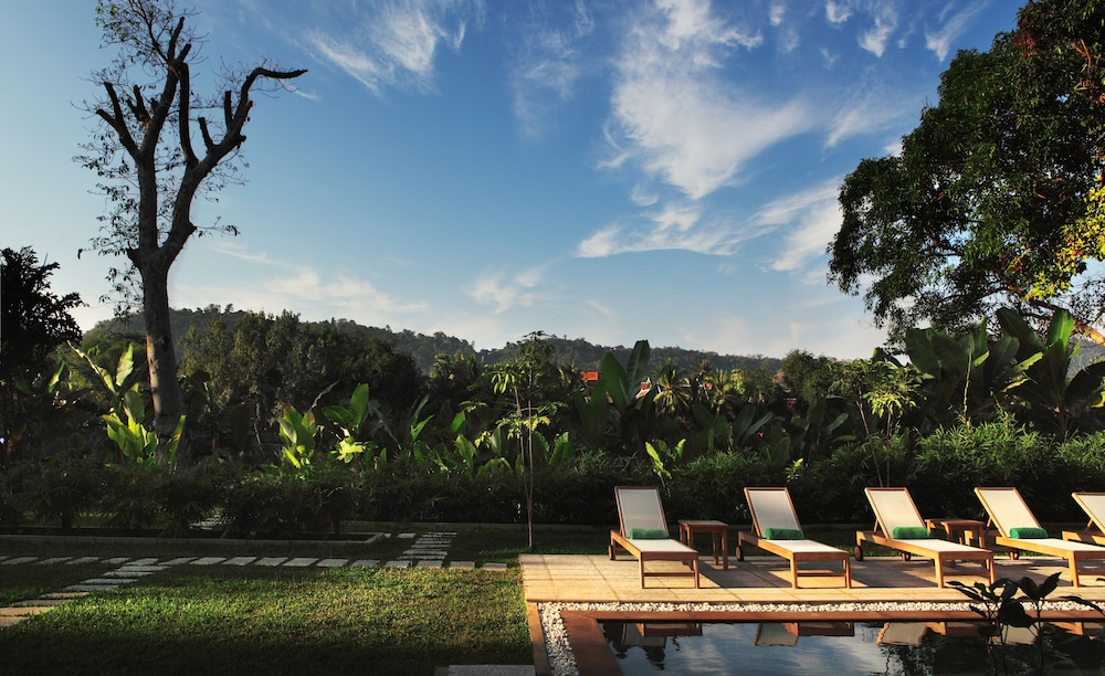 THE APSARA RIVE DROITE 39/50