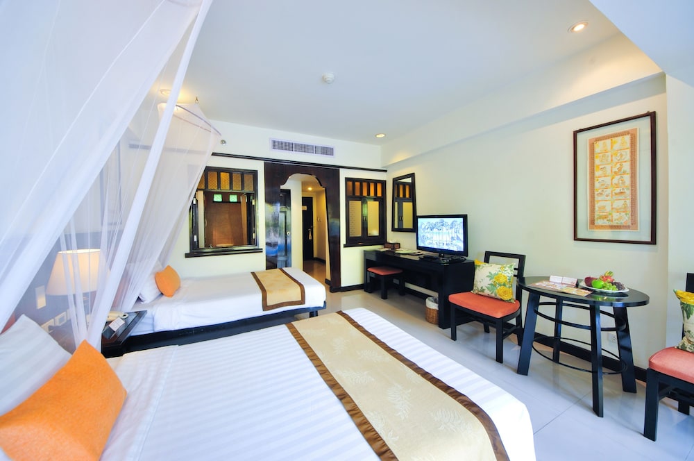 Woraburi Phuket Resort And Spa 20/75