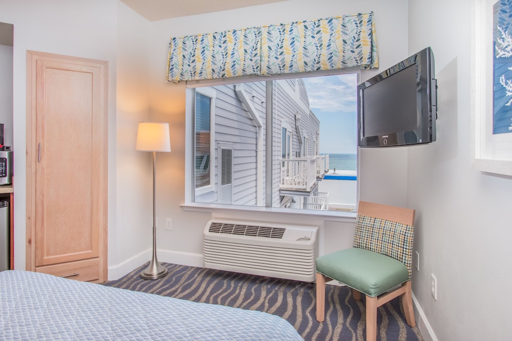 Seaside Amelia Inn 27/64