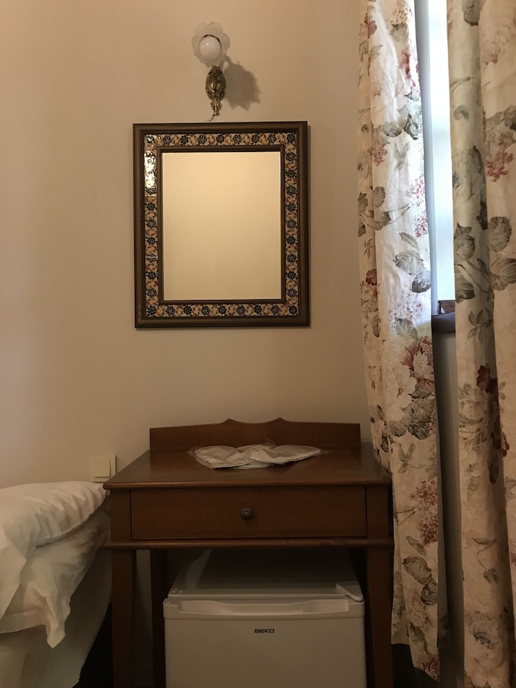 Ninova Pension 5/50