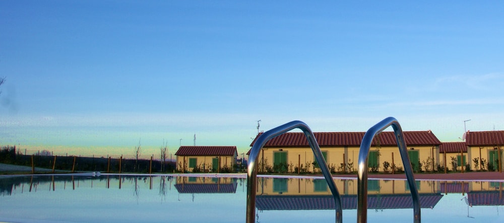 Eden Park Resort 34/35