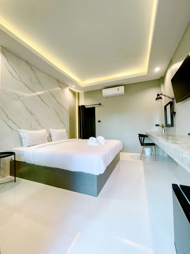 Lamer Ville Resort 30/50