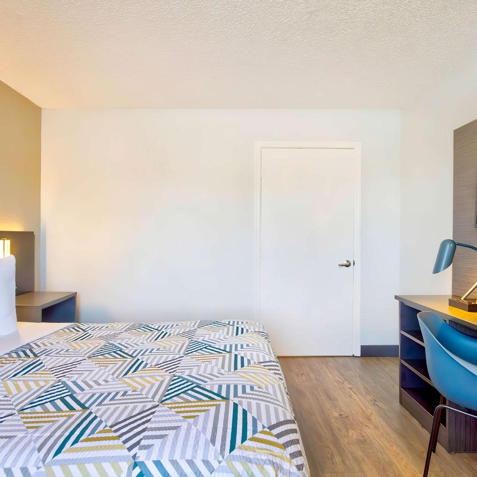 غرفة بسرير مزدوج لذوي الإعاقة، Motel6 Vallejo, CA - Six Flags West 10/10