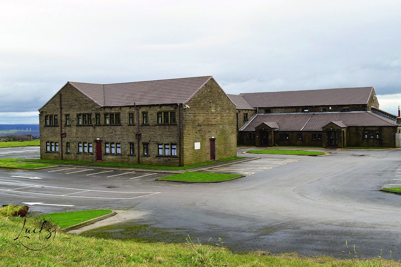 Pennine Manor Hotel 3/40
