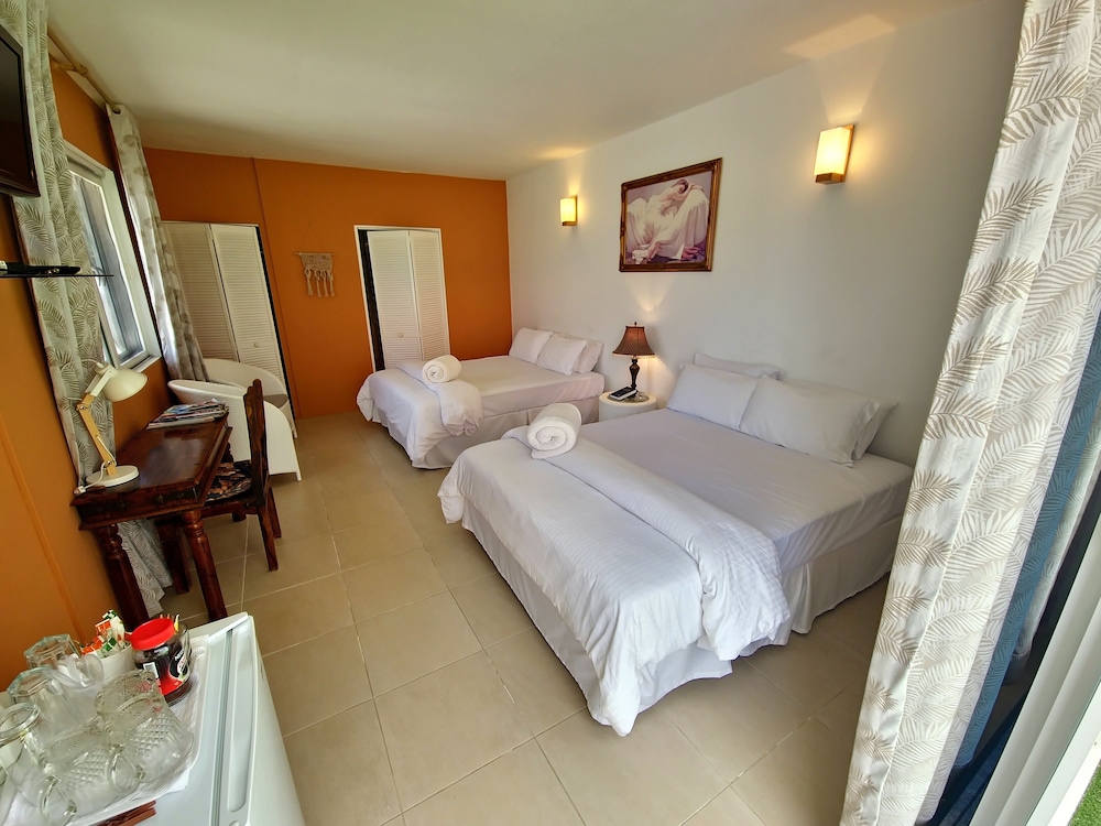 Adonai Hotel Boutique Bed And Breakfast 13/93