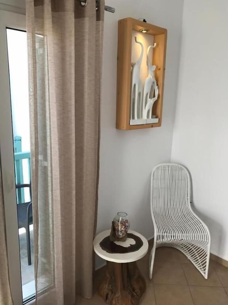 Yanna Luxury Suites 24/47