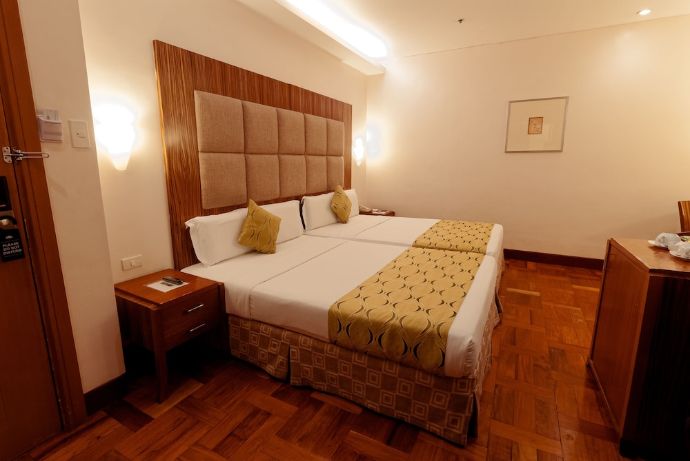 City Garden Suites Manila 17/69