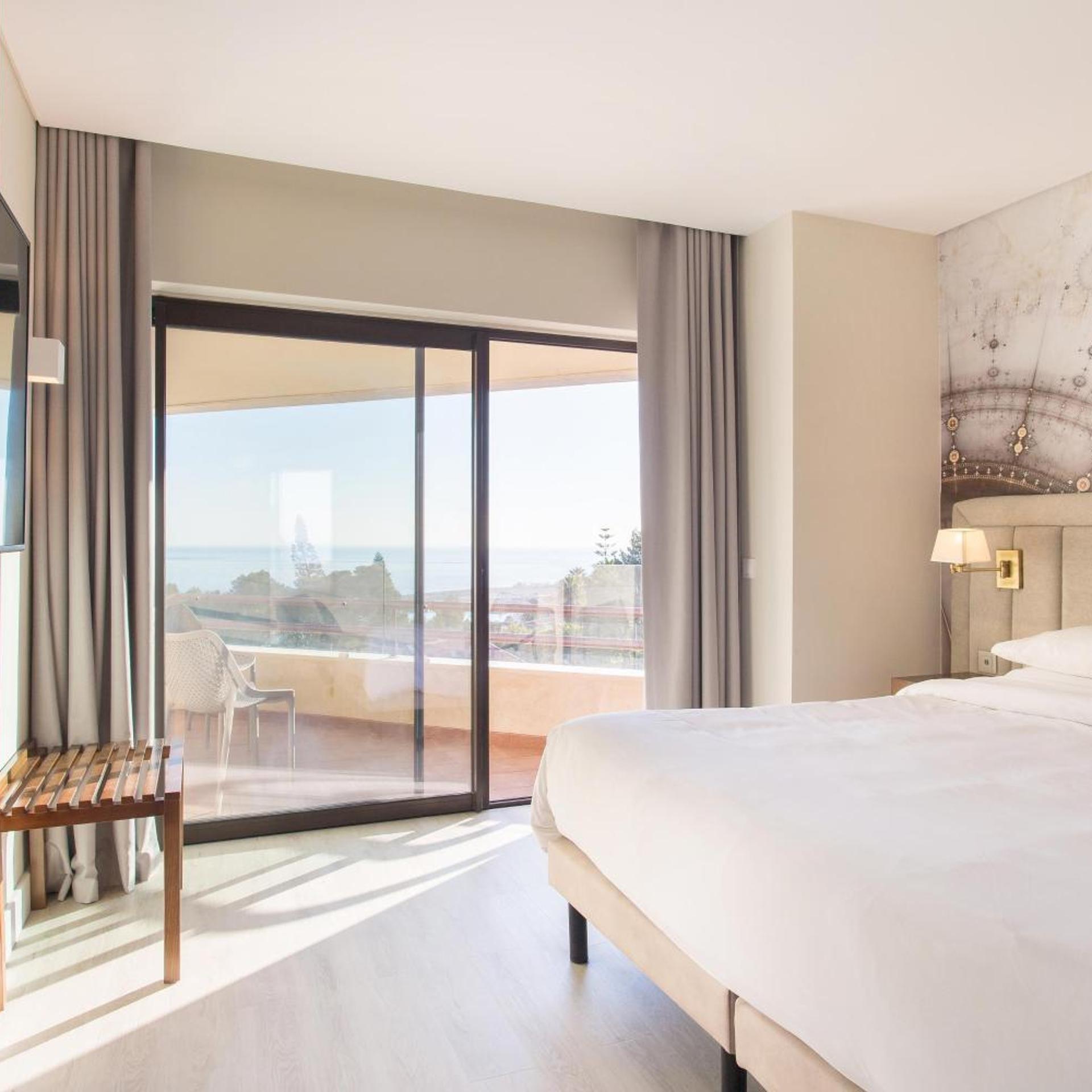 2 Bedrooms, Suite, Pool View, 2 Balconies