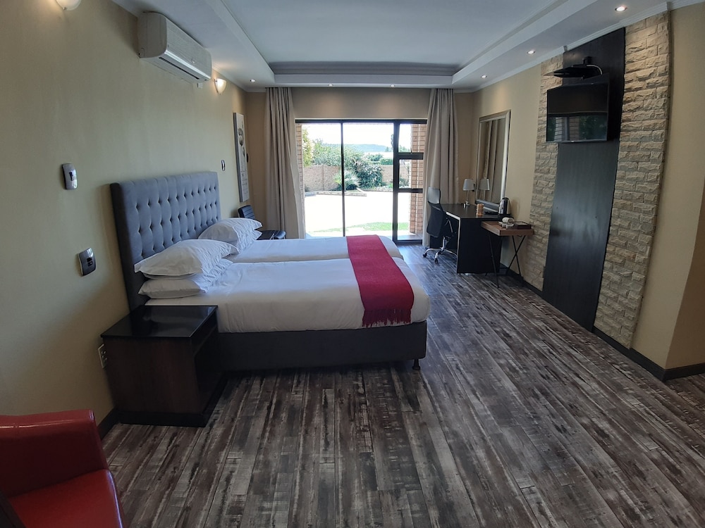 Citystay Ladybrand 17/50