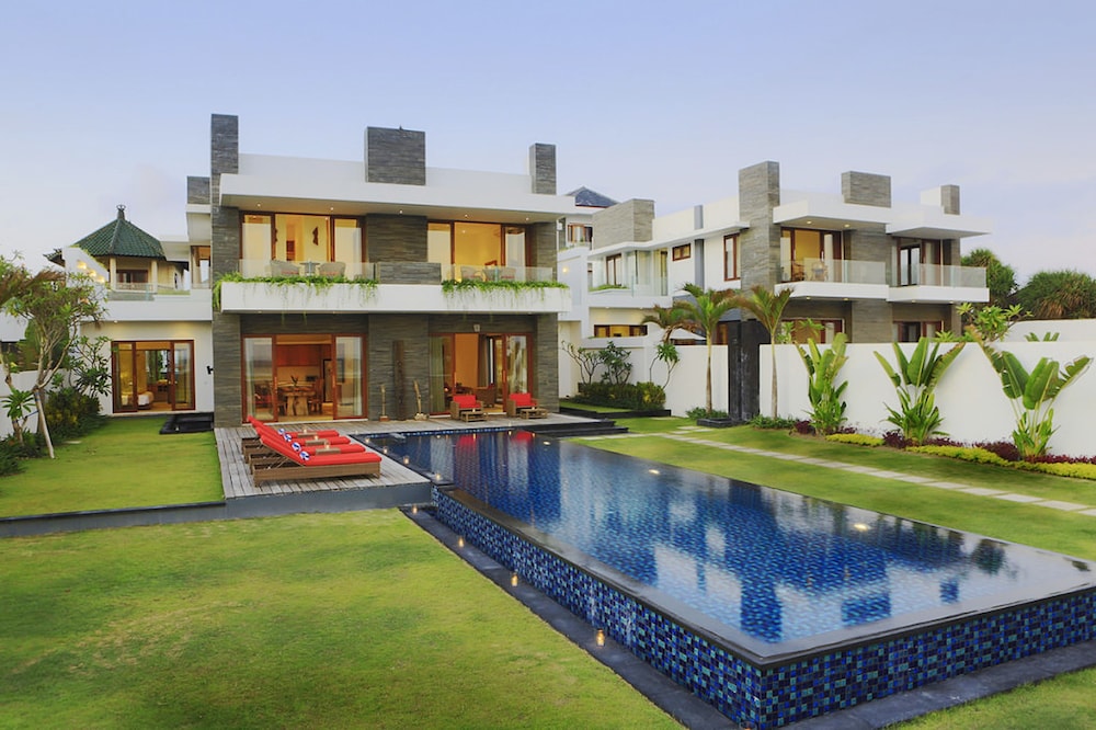 Bali Diamond Villas 7/86