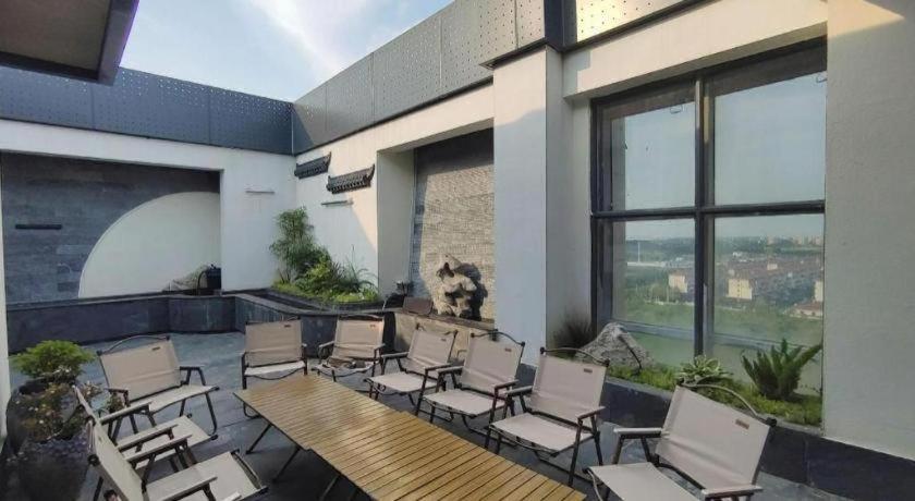 Gya Yangzhou Economic Development Zone Yangzi Jiang South Road Gaomin Temple Hotel 35/49