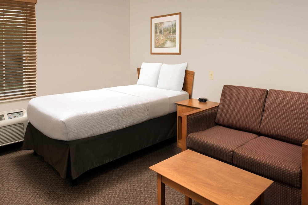 WoodSpring Suites Spartanburg - Duncan 19/43