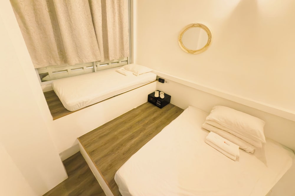 Blanc Inn 23/50
