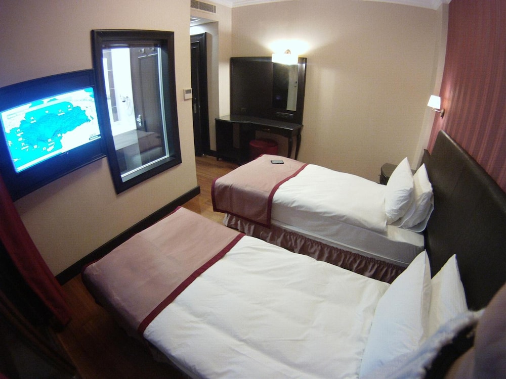 SULTAN MEHMED HOTEL 17/42