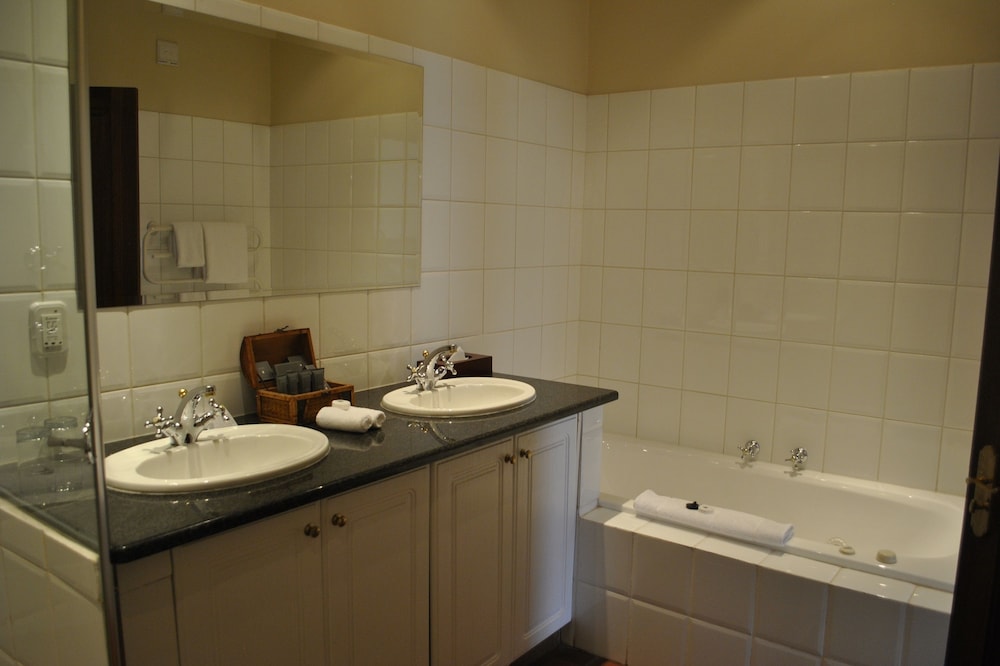 Budmarsh Country Lodge 15/55
