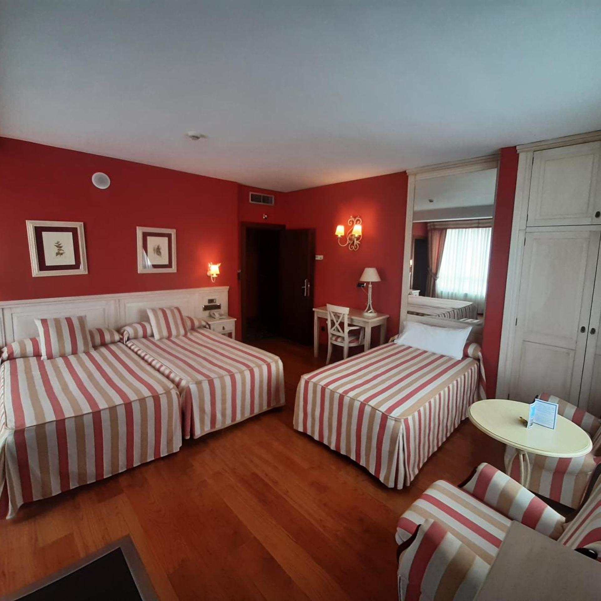 Hotel Leonor Miron 17/55