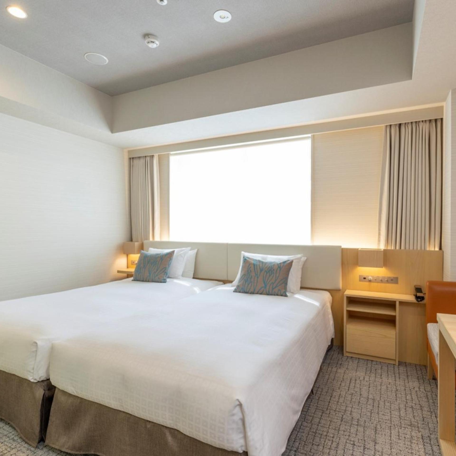 Residential, Single, Twin Beds