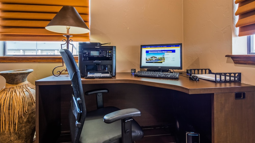Best Western Timberridge Inn 23/29