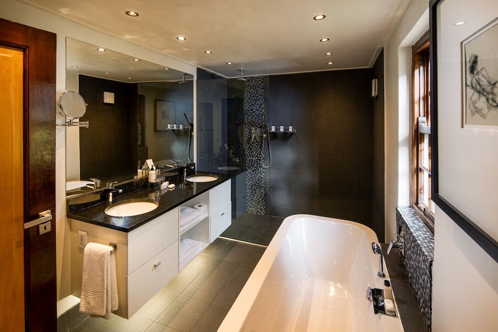 Grande Roche Hotel 27/76