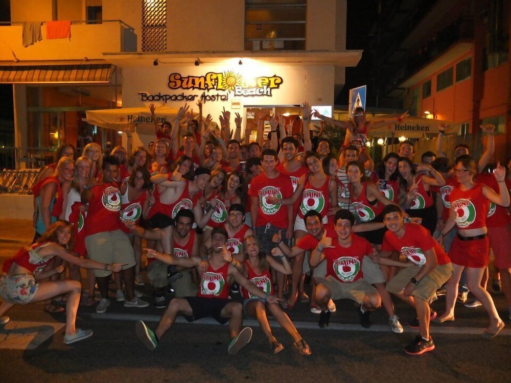 Sunflower Beach Hostel 42/50