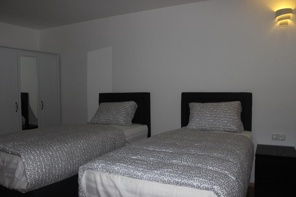Hotel Garni Emir 4/50
