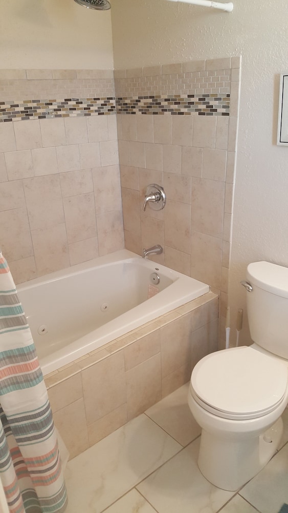 Pierhouse Bed & Breakfast 13/59