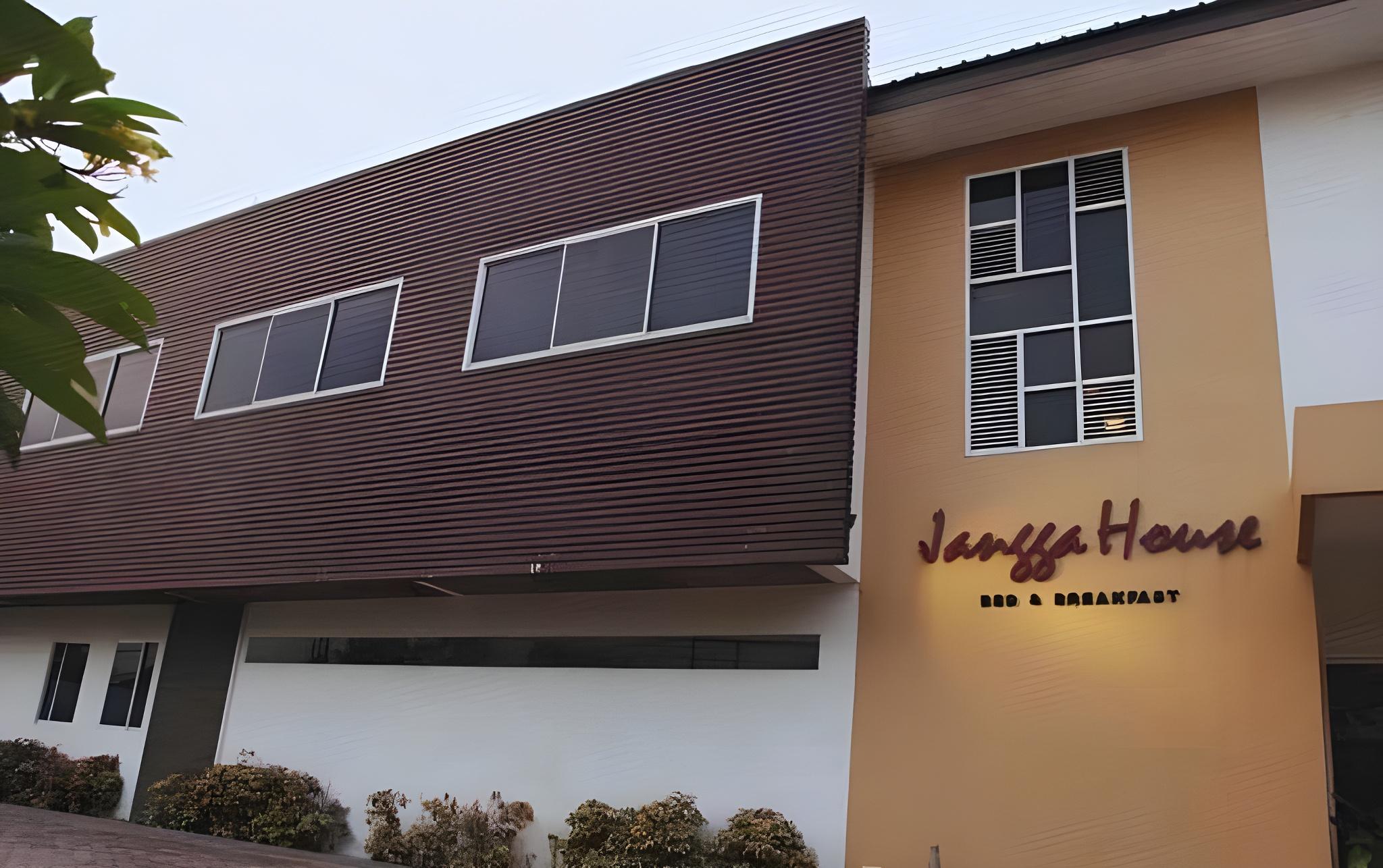 Jangga House (ex. NIDA Rooms Istana Medan Baru) 1/24