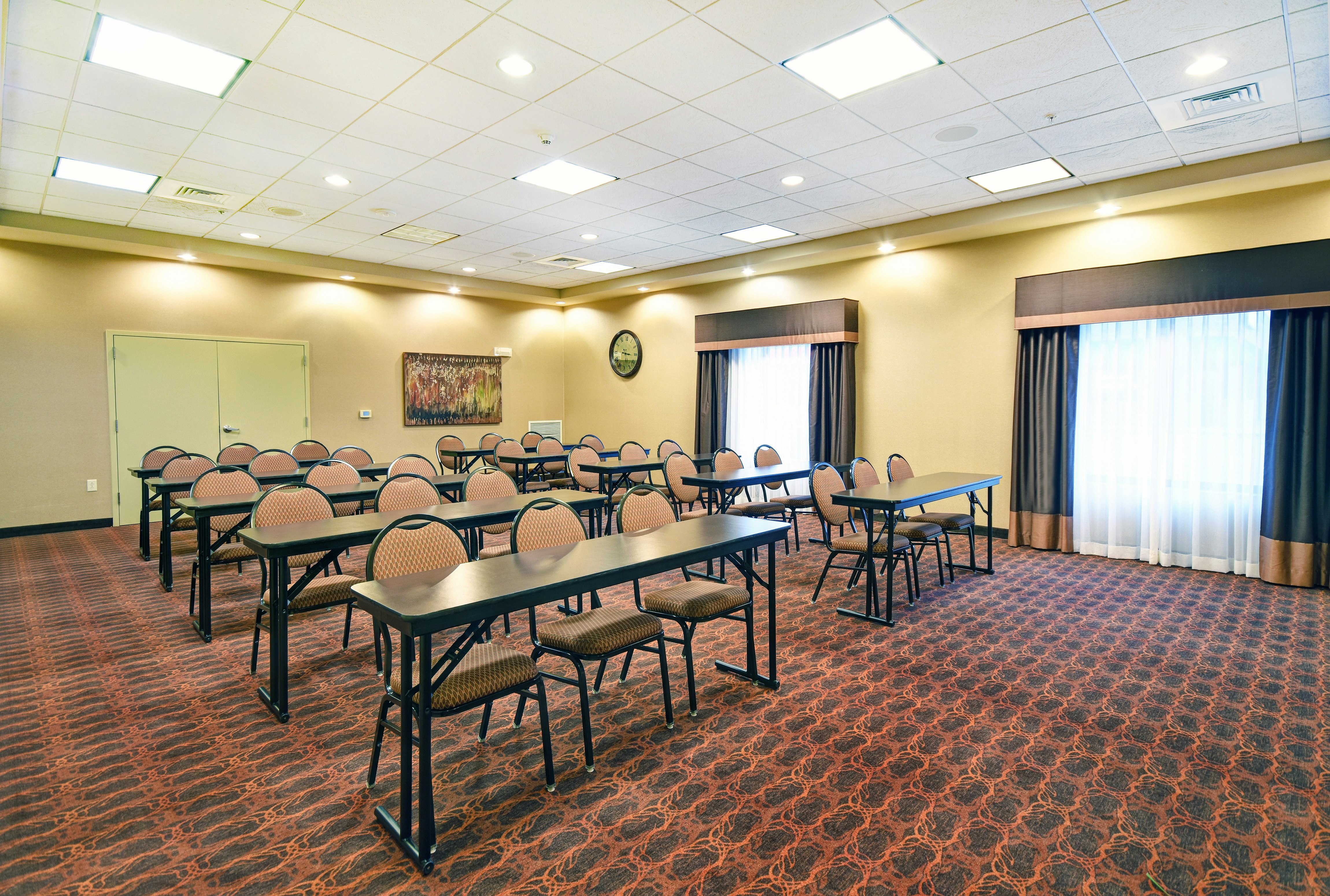 Hampton Inn Beloit 46/56