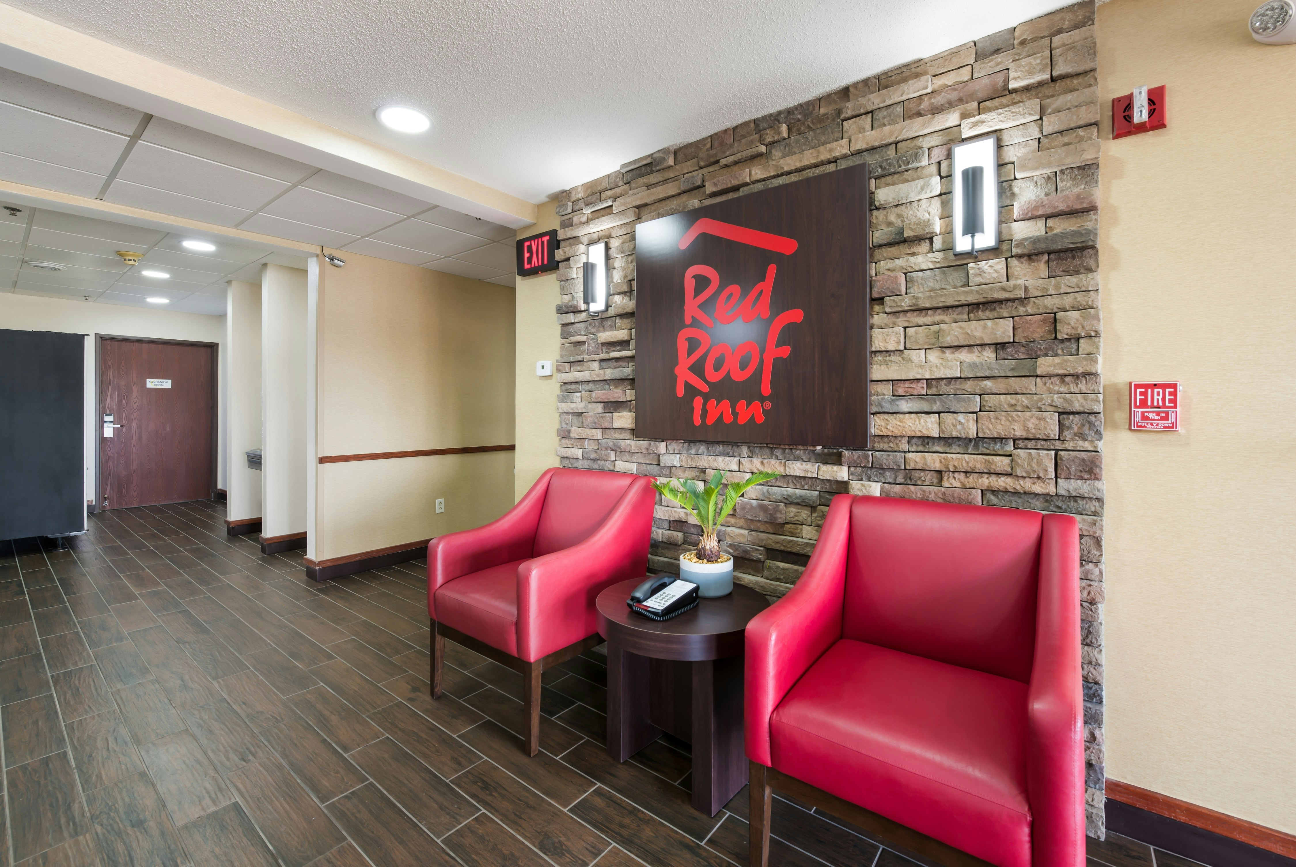 Red Roof Inn Auburn (ex Super 8 Auburn) 10/11