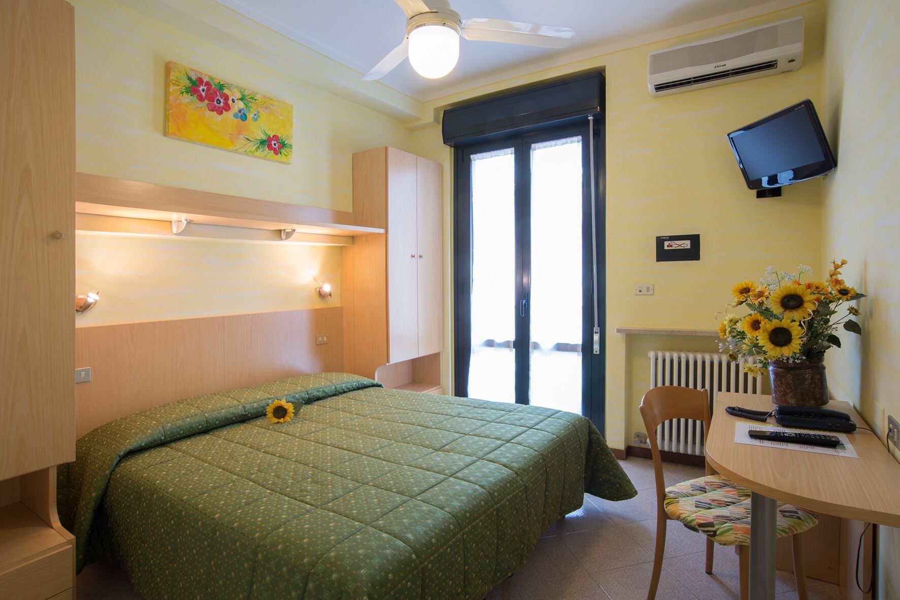 STANDARD, DOUBLE BED