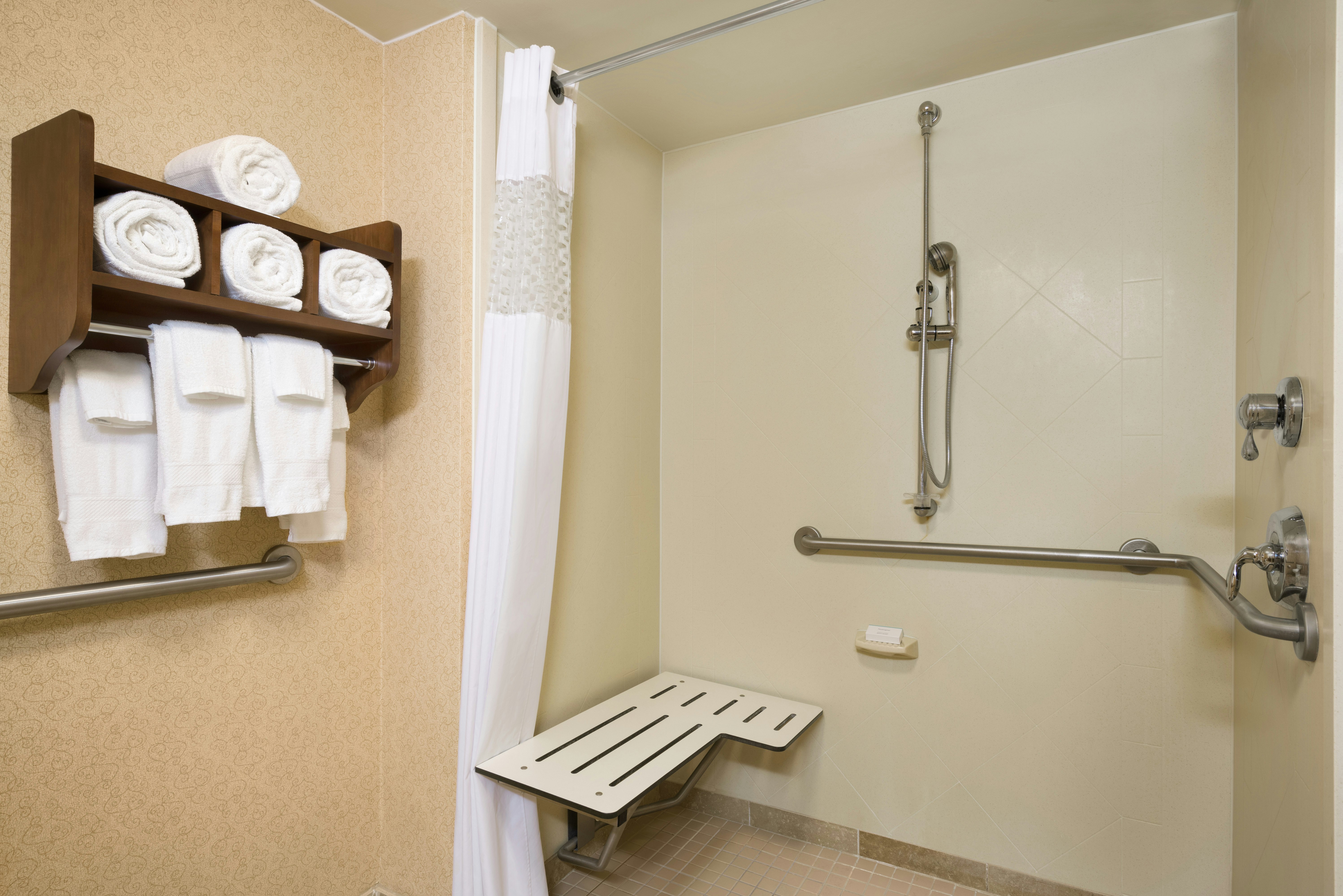 جناح بسرير كينج لذوي الإعاقة، Hampton Inn And Suites Williamsburg Central 5/5