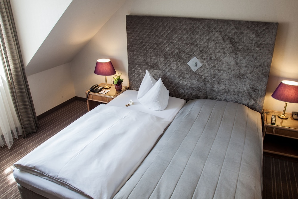 Hotel Schloss Friedestrom 17/50