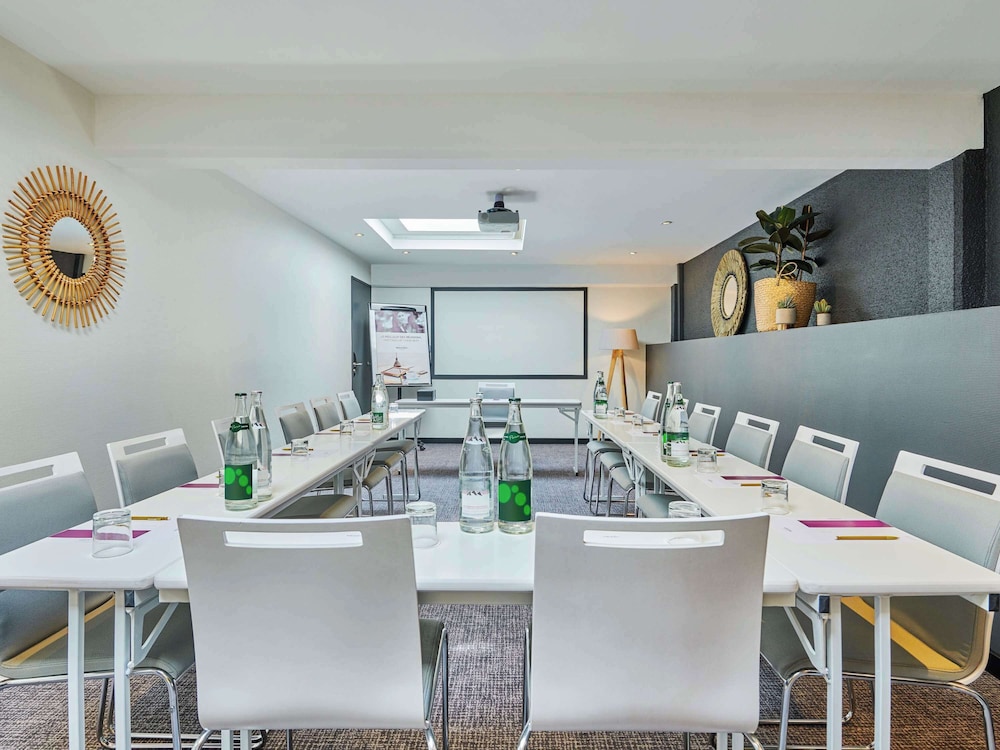 Hotel Mercure Paris 15 Porte De Versailles 54/63