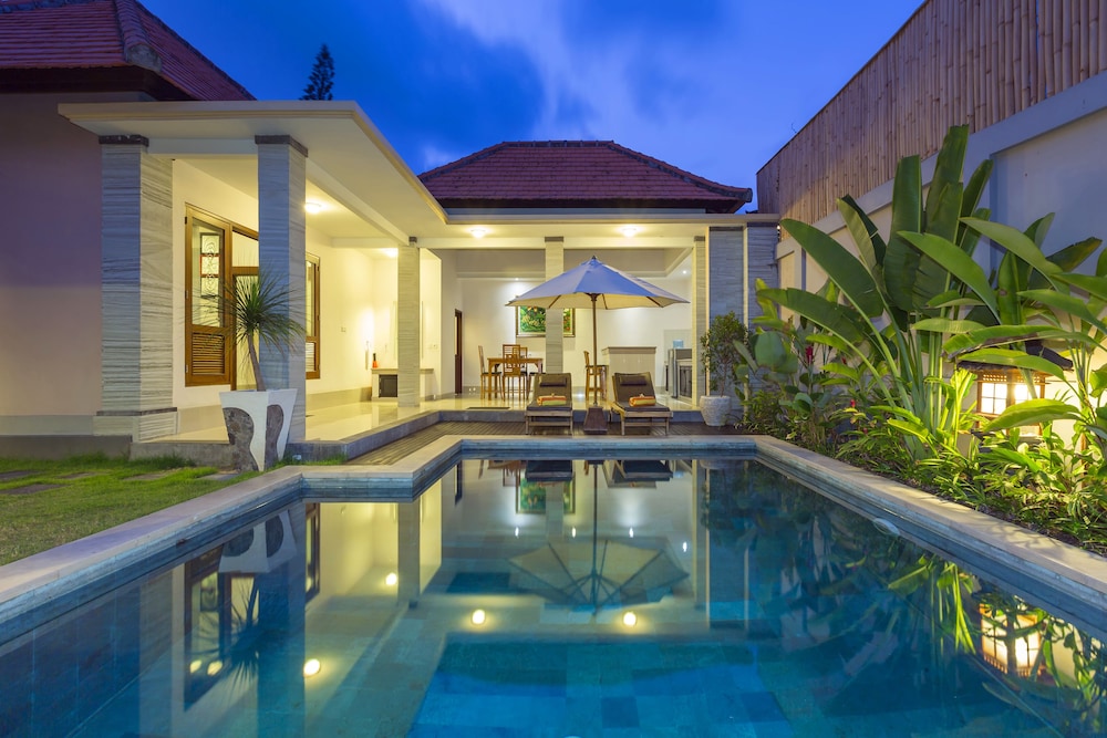 Kubal Villa 45/64